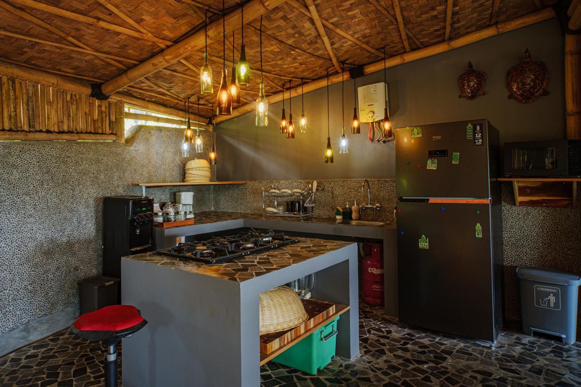 Rumah Lereng Bandung Exterior photo