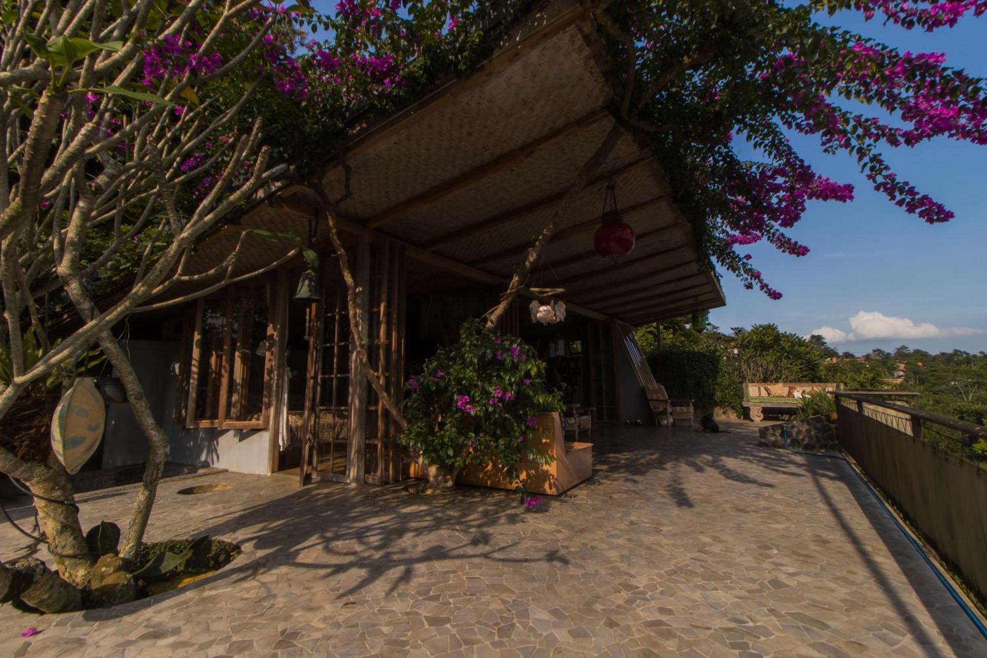 Rumah Lereng Bandung Exterior photo